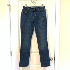 ⭐️Old Navy mid-rise curvy profile jeans